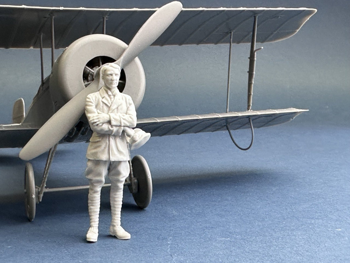 Copper State Models F32-053 RNAS Standing Pilot 1/32 – imagen 3