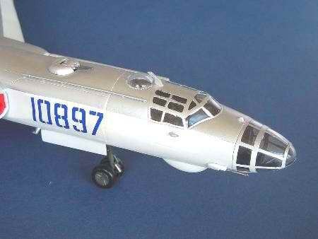 Trumpeter 01612 Tu-16K-26 G/Chinese H-6 1/72 – Bild 6