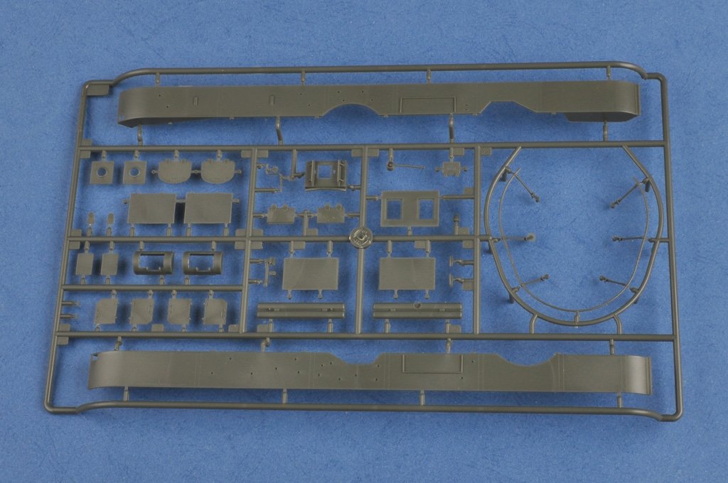 Hobby Boss 83842 Soviet T-35 Heavy Tank -Before – immagine 6
