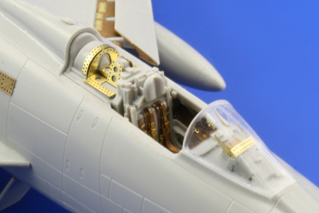 Eduard 73363 F-100C S. A. 1/72 TRUMPETER – immagine 20