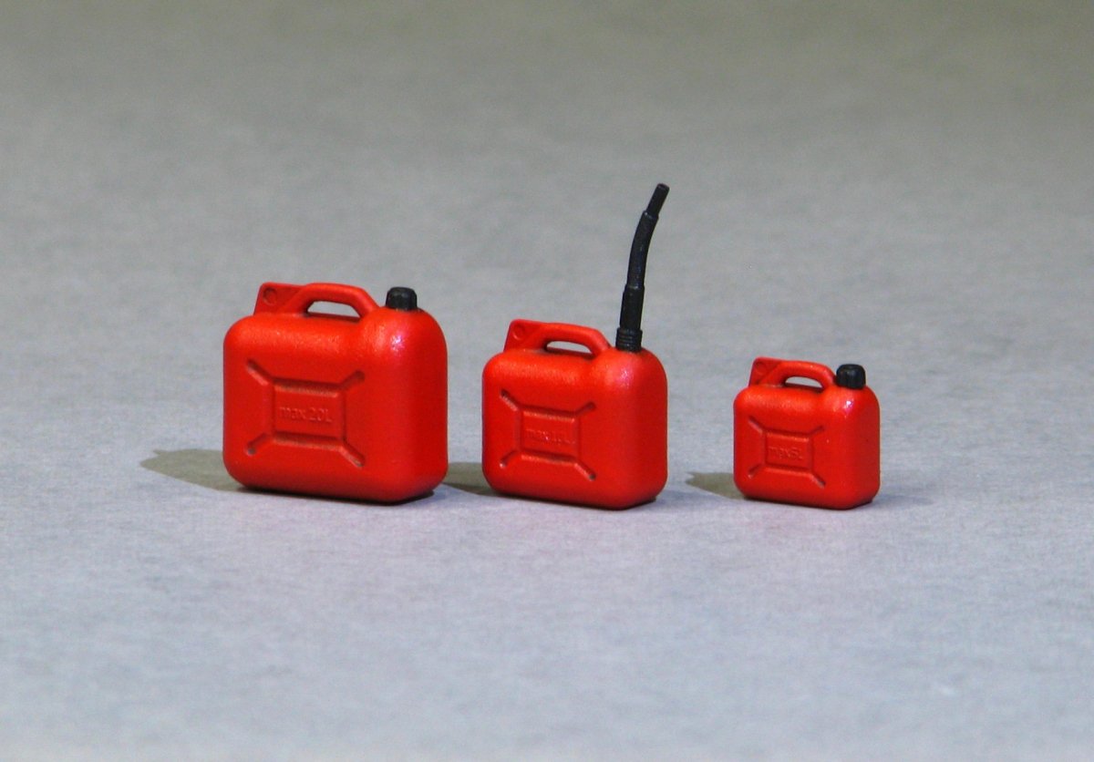 EUREKA XXL E-042 Plastic Jerry Can 5, 10 and 20 L 1/35 – image 3