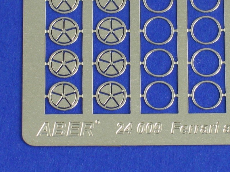 Aber 24009 Nawiewniki do aut Ferrari 1/24 – immagine 2