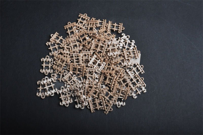 Trumpeter 02057 Workable Track links for E-25 1/35 – image 2