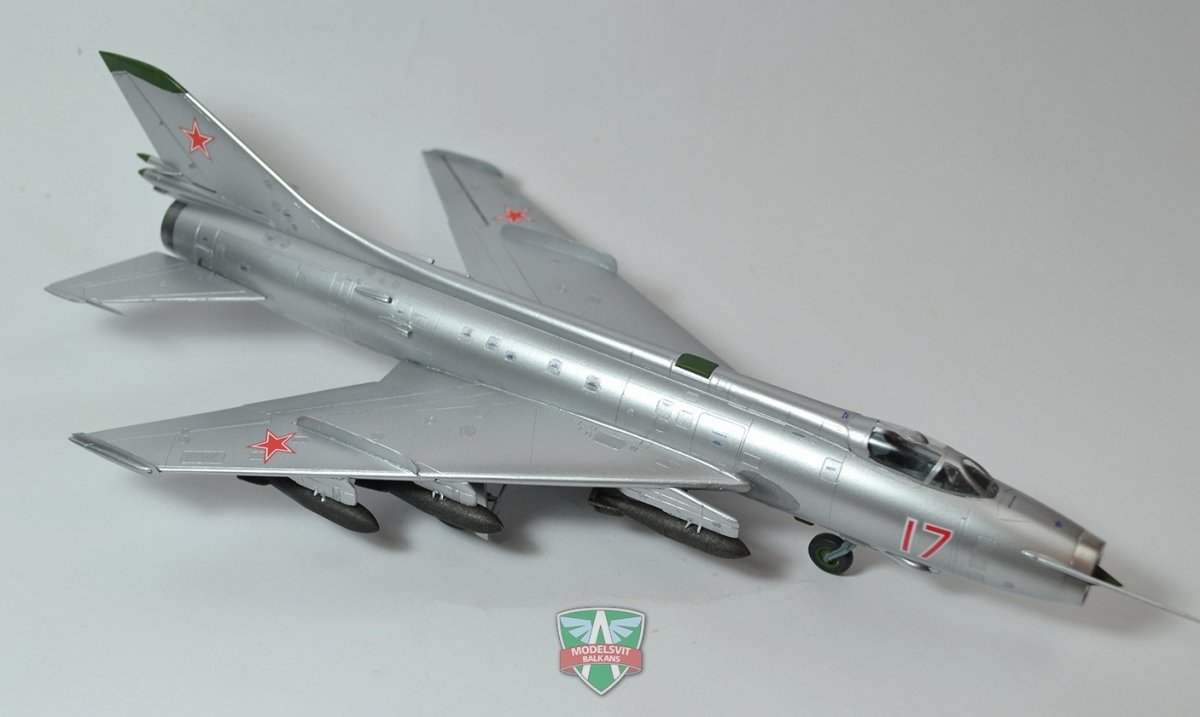 Modelsvit 72019 S-32MK Soviet bomber 1/72 – immagine 6