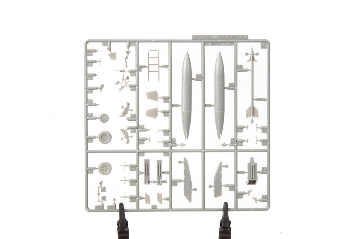 Eduard 11182 Freedom Tiger F-5E Tiger II, Limited Edition 1/48 – imagen 10