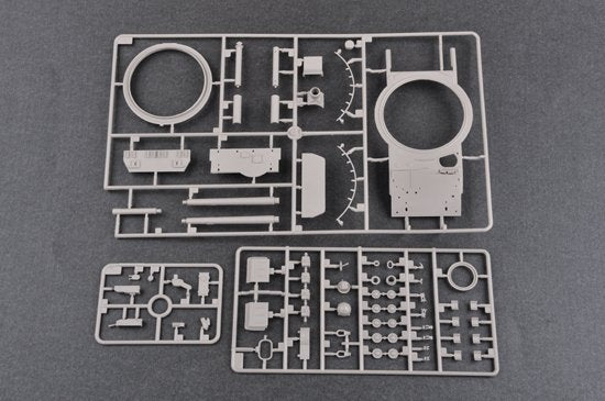 Trumpeter 01550 Char russe T-62 Mod.1975 avec chasse-mines KMT-6 (1/35) – image 10