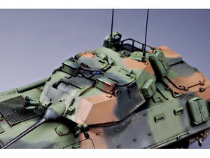 Trumpeter 00349 USMC LAV-25 Piranha 1/35 – image 9
