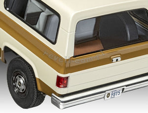 Revell 07724 Chevrolet K5 Blazer (1985) - Stranger Things 1/25 – zdjęcie 6