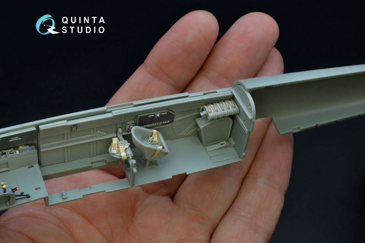 Quinta Studio QD48192 Bf 110C/D 3D-Printed &amp;amp; coloured Interior on decal paper (for Cyber-hobby kit) 1/48 – immagine 5