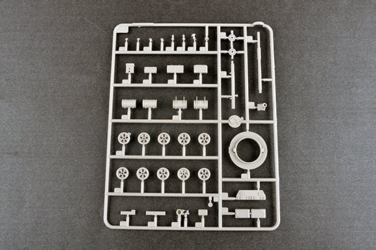 Trumpeter 07147 Char de combat principal russe T-62 Mod.1972 1/72 – image 4
