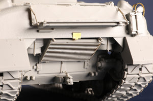 I Love Kit 61618 M4A1E8 Medium Tank 1/16 – image 9
