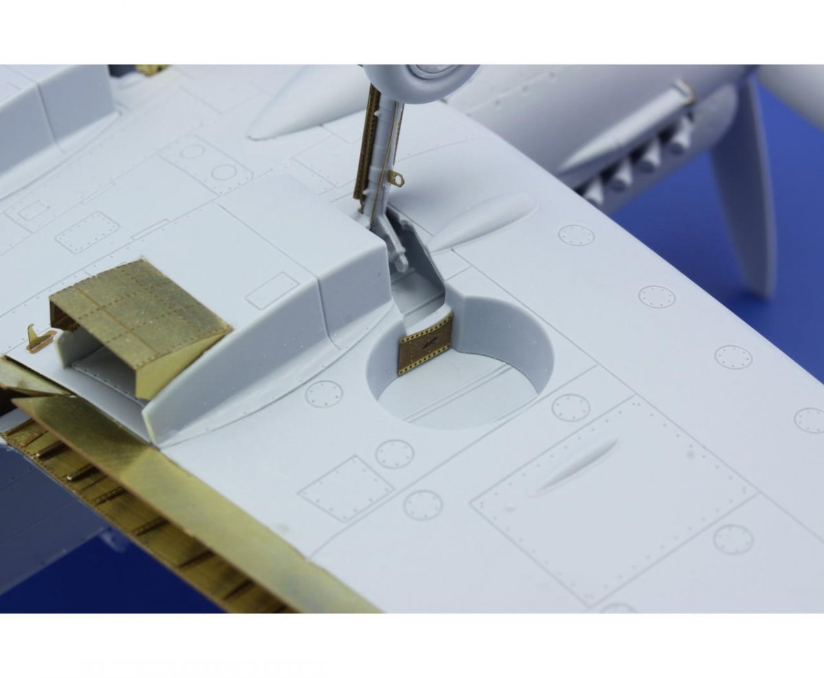 Eduard 48770 Spitfire PR. XIX landing flaps 1/48 Airfix – Bild 5