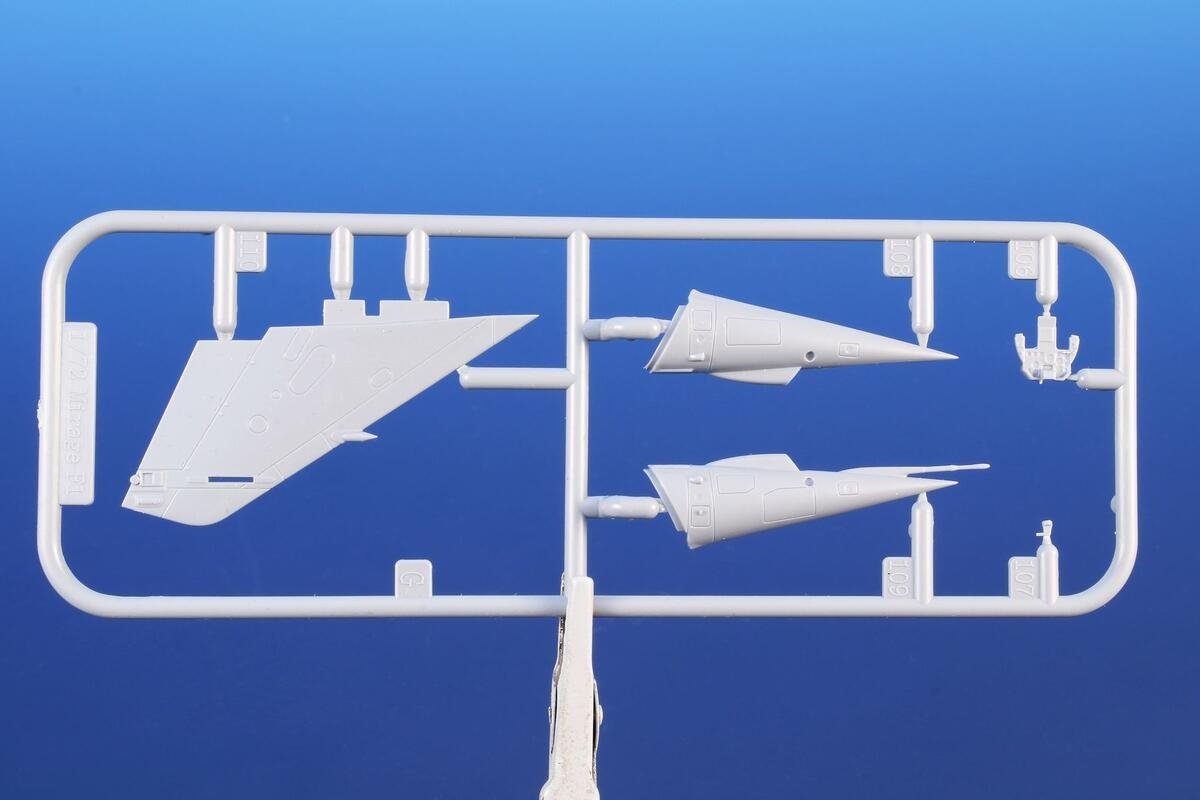 Special Hobby 72435 Mirage F.1AZ/CZ Les tueurs de communistes sud-africains 1/72 – image 9