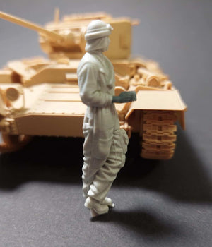 Panzer Art FI35-255 Italian tank mechanic 1/35 – image 5