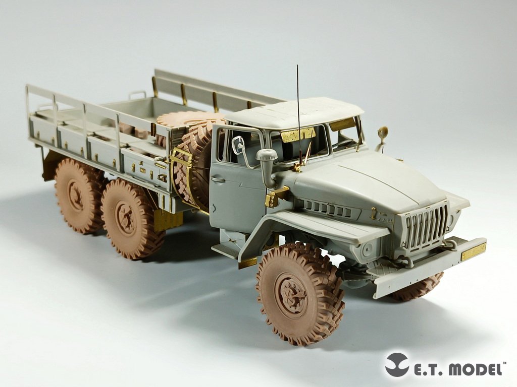 Roues lestées pour camion russe URAL-4320 (impression 3D) ET Model P35-116, compatibles avec la maquette TRUMPETER au 1/35 – image 10