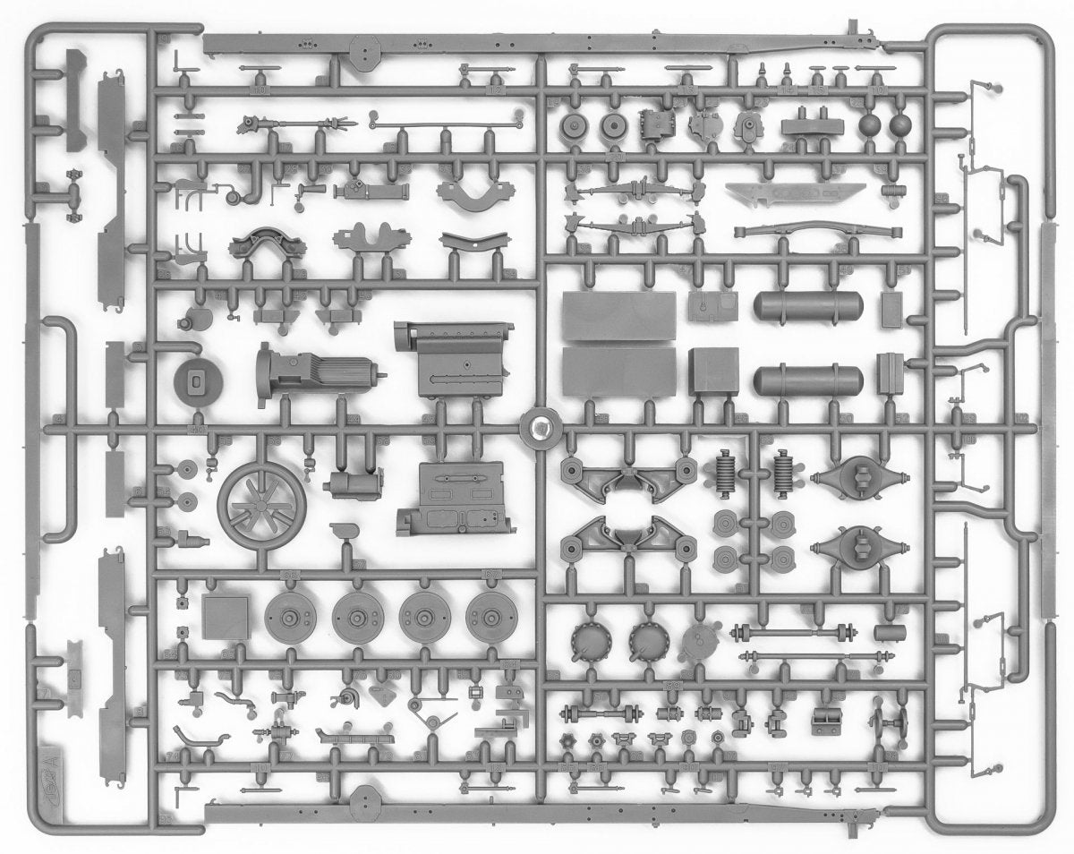 ICM DS3509 Wehrmacht Radio Trucks (Henschel 33D1 Kfz.72, Krupp L3H163 Kfz.72) 1/35 – immagine 10