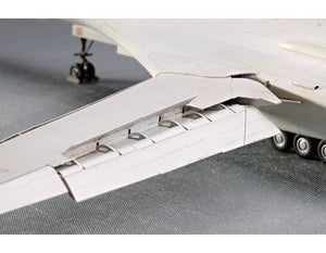 Trumpeter 01620 Tu-160 BLACKJACK 1/72 – zdjęcie 10