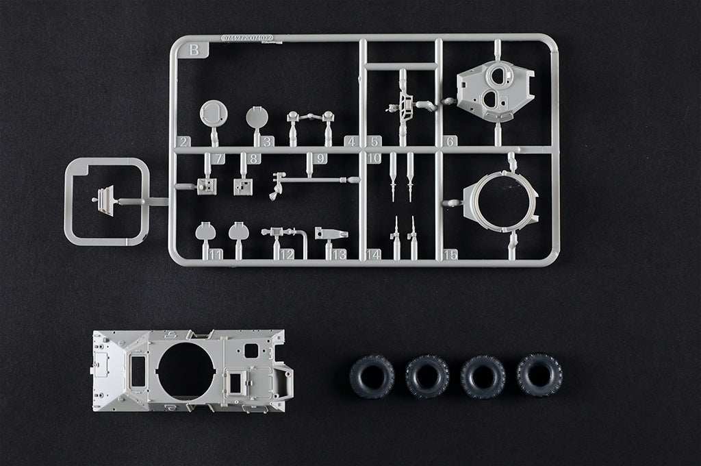 Trumpeter 07442 LAV-150 APC 90mm Mecar Gun 1/72 – Bild 7