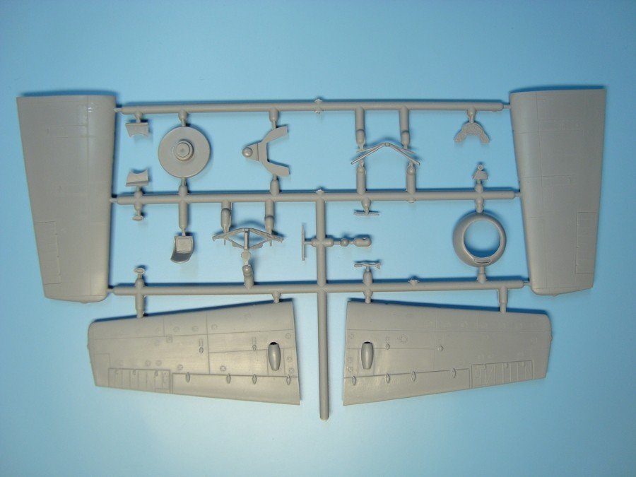 AZ Model AZ7322 Grumman G-36A 1/72 – zdjęcie 9