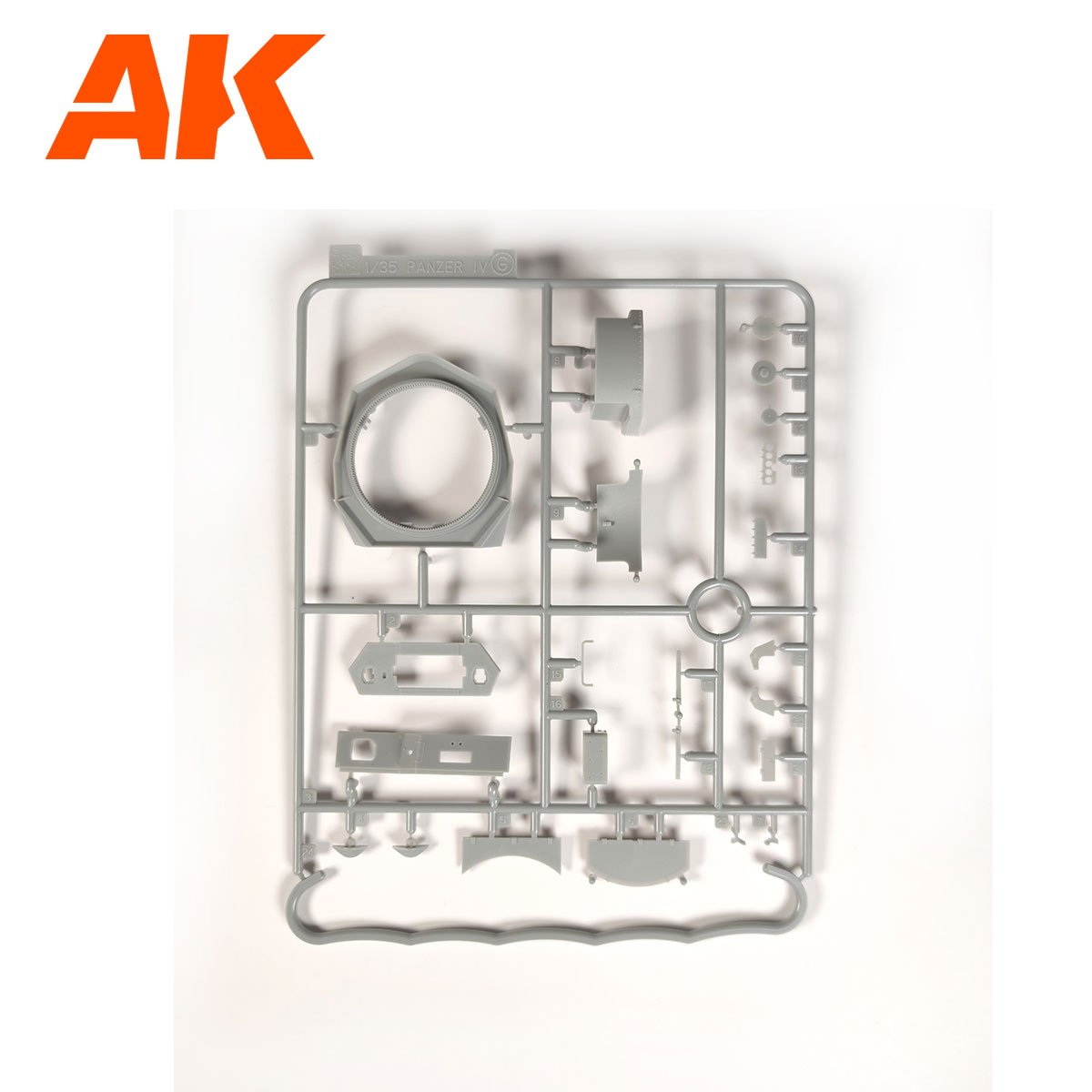 AK Interactive AK35504 PZ.KPFW.IV AUSF.D AFRIKA KORPS 1/35 – immagine 13