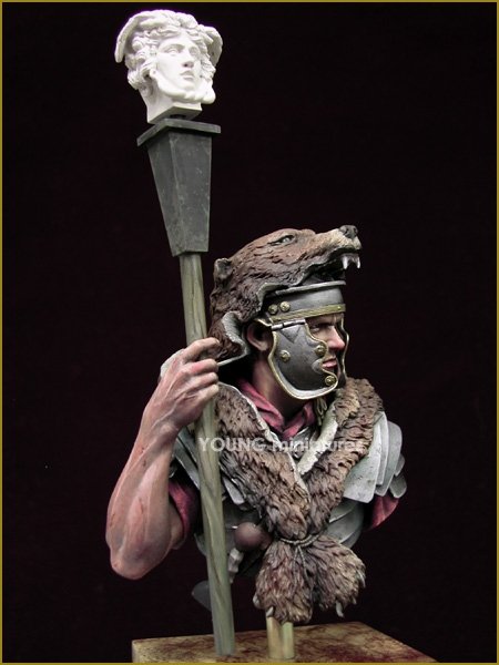 Young Miniatures YH1834 ROMAN SIGNIFER 1st Century A.D(II) 1/10 – Bild 9
