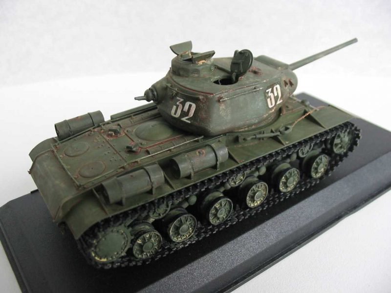 PST 72008 KV-85 Heavy Tank 1/72 – immagine 4