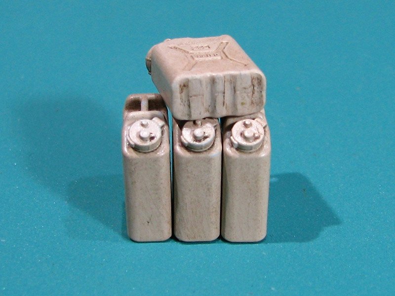 EUREKA XXL E-044 US Military Water Canisters 1/35 – immagine 4