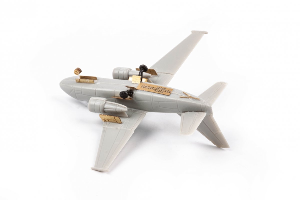 Eduard 53295 USS Nimitz CVN-68 part 1 TRUMPETER 1/350 – Bild 8