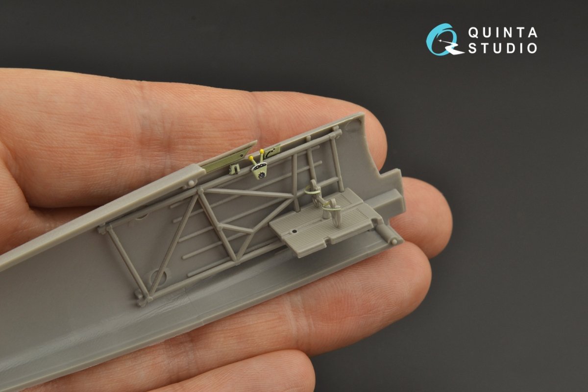 Quinta Studio QD48209 Arado Ar 68 E/F 3D-Printed &amp;amp; coloured Interior on decal paper (Roden) 1/48 – immagine 7