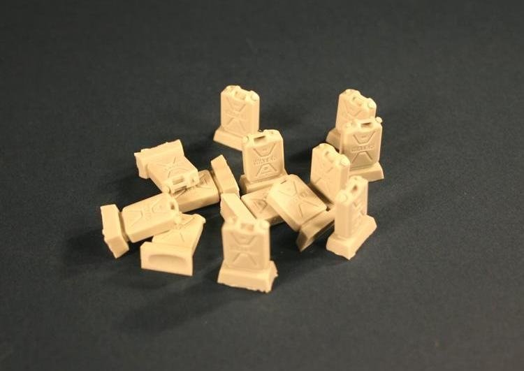 Panzer Art RE35-066 Modern British 20l canisters 1/35 – imagen 2