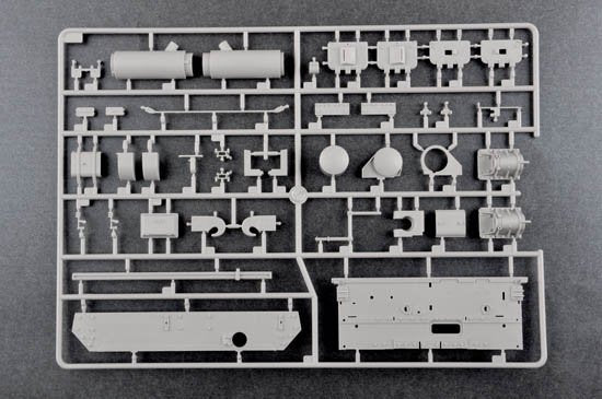 Trumpeter 00920 Char moyen allemand Pzkpfw IV Ausf.H 1/16 – image 11