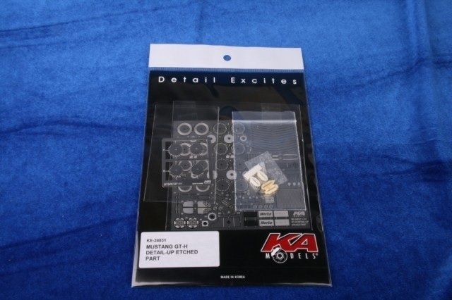 KA Models KE-24031 Ford Mustang GT-H Pièces photogravées 1/24 – image 2