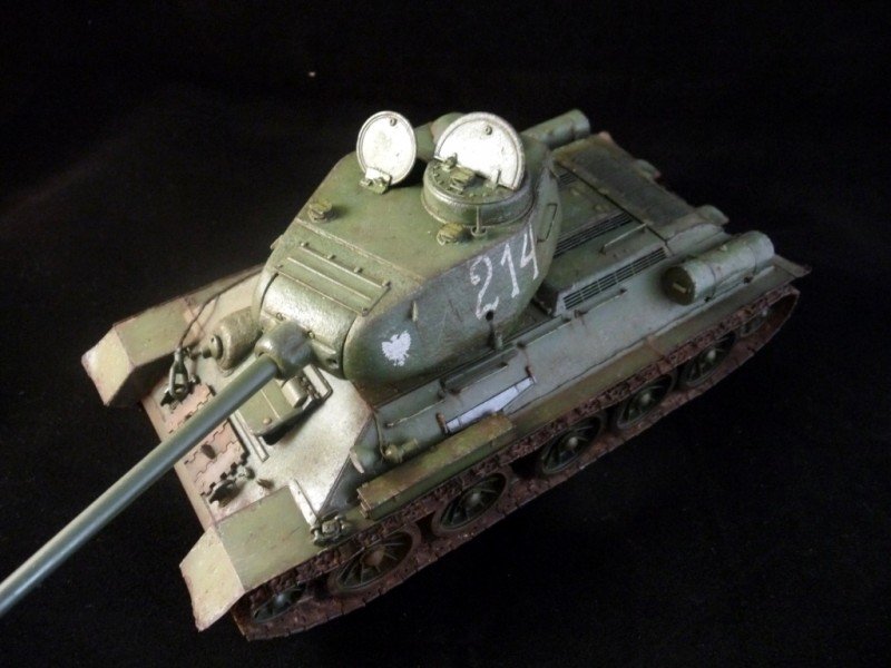 Dragon 6319 T-34/85 Mod. 1944 (1/35)  – image 5