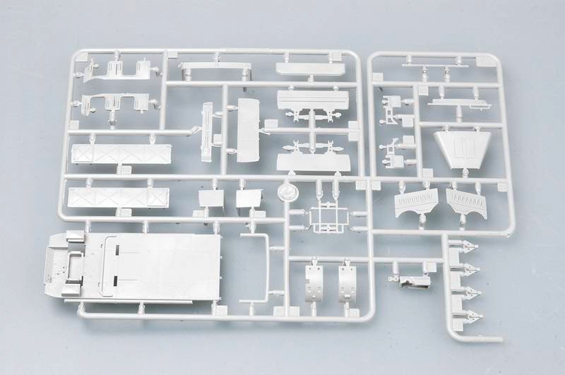 Trumpeter 07275 German Sd.Kfz.9 (18t) Half-Track Sd.Ah.116 Trailer 1/72 – Bild 7