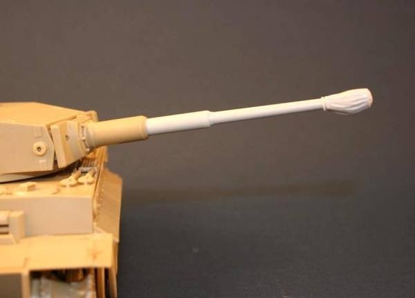 Panzer Art RE35-101 Canon avec housse en toile pour char Tiger I (version finale) 1/35 – image 2