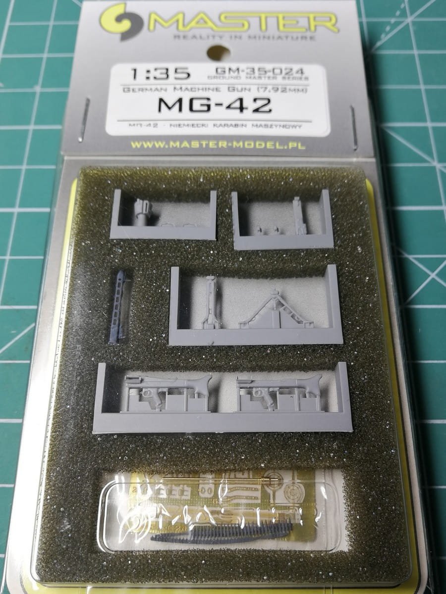 Master GM-35-024 MG-42 - Mitrailleuse allemande (7,92 mm) - Fusil complet - Comprend des pièces tournées, en résine et photogravées (1 pc.) 1/35 – image 7