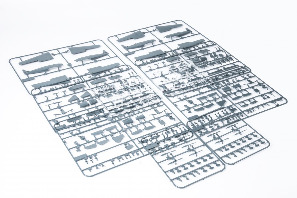 Eduard 11156 Z-126 Trener - Dual Combo 1/48 – zdjęcie 2