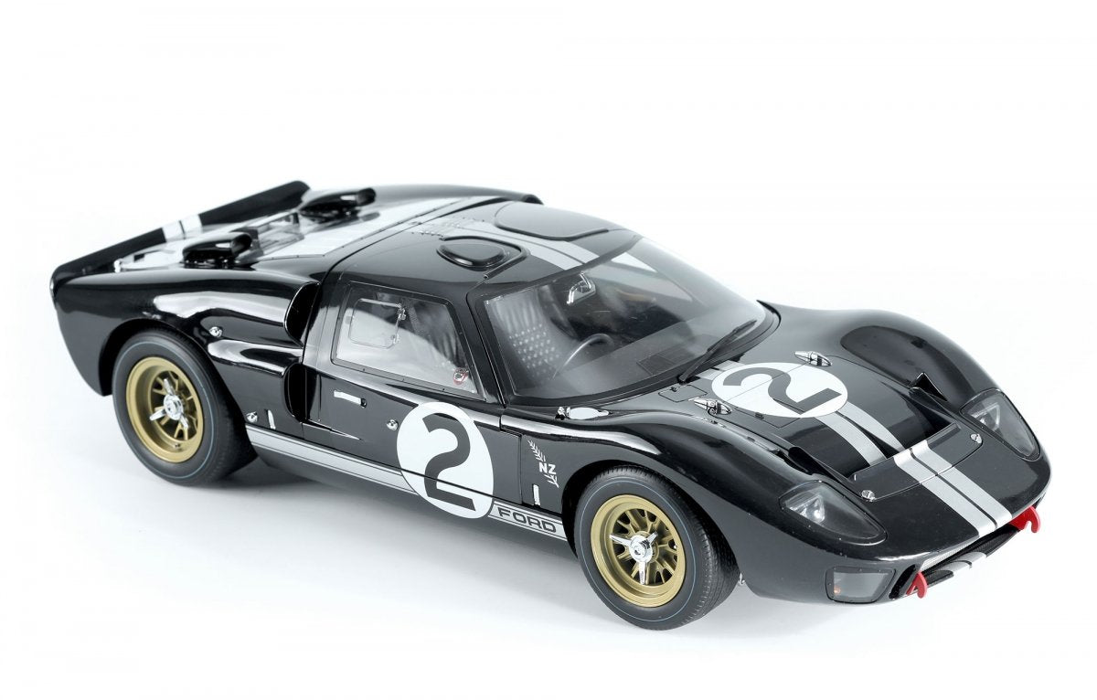 Meng Model RS-003 Ford GT40 Mk.II &amp;#39;66 Champion (pre-coloured) 1/12 – immagine 3