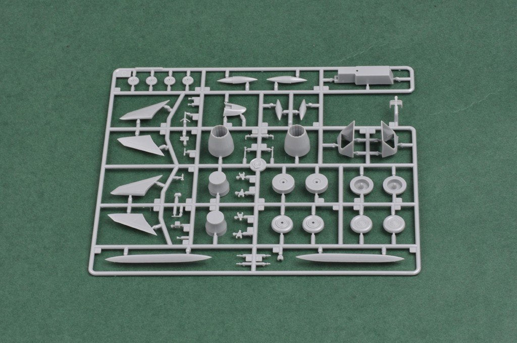 Hobby Boss 87257 T-50 PAK-FA russe (1/72) – image 7