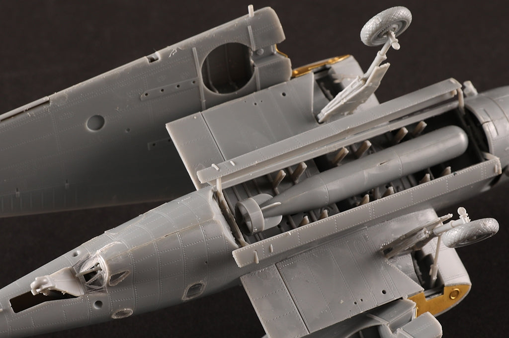 Hobby Boss 87274 TBM-3 Avenger 1/72 – image 13