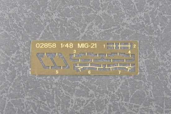 Trumpeter 02861 J-7G Fighter 1/48 – Bild 10