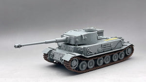 Amusing Hobby 35A059 Panzerbefehlswagen Tiger (P) 003 w/Zimmerit in May 1944 1/35 – Bild 2