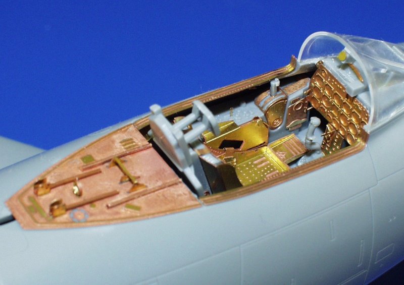 Eduard 49236 F-86F 1/48 Hasegawa – immagine 4