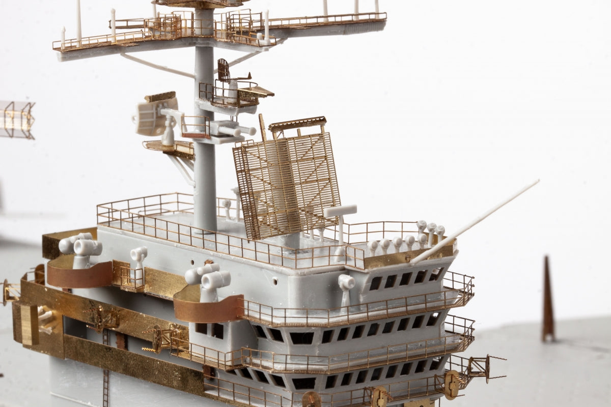 Eduard 53301 USS Nimitz CVN-68 part 7 Trumpeter 1/350 – Bild 4