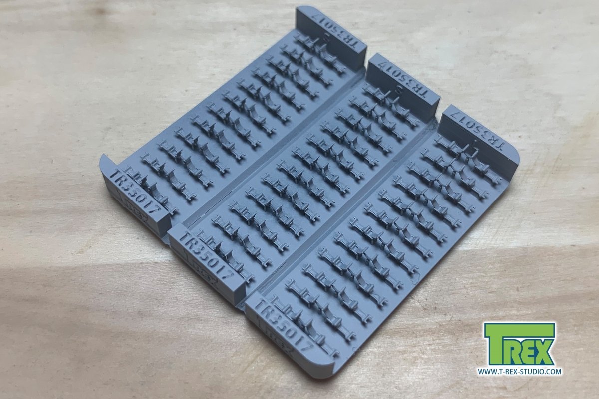 T-Rex Studio TR35017 Opened Clamps for German Panzer Type 1 1/35 – immagine 2