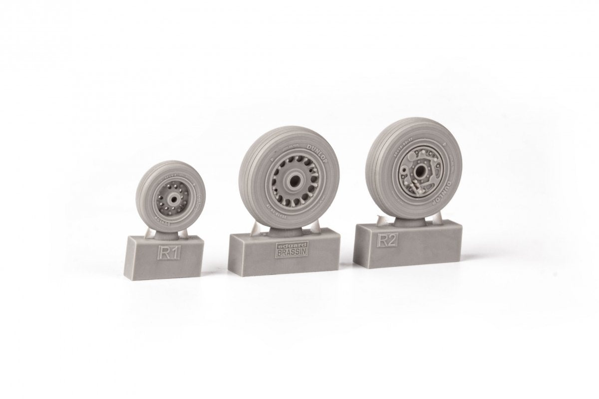 Eduard 648814 Buccaneer S.2C/ D wheels AIRFIX 1/48 – immagine 4