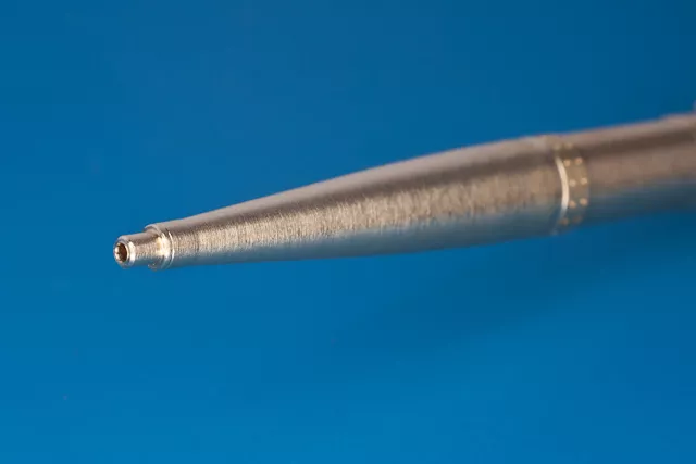 RB Model 32AB09 20mm Hispano cannons for Spitfire (wing E &amp;amp; C) 2 x cannons &amp;amp; 2 gaps 1/32 – Bild 2