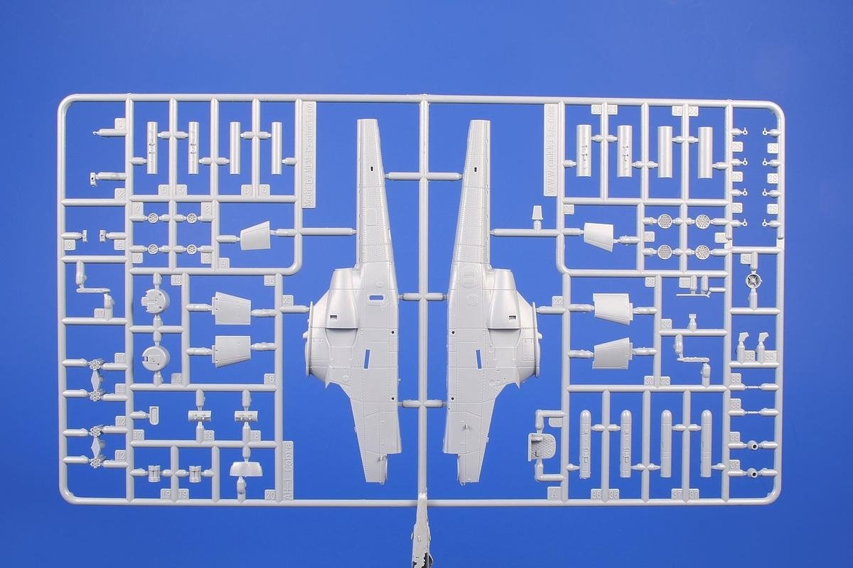 Special Hobby 72427 AH-1G Cobra ‘Early Tails’ 1/72 – Bild 5