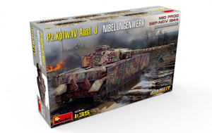 MiniArt 35339 Pz.Kpfw.IV Ausf. J Nibelungenwerk. MID PROD. SEP-NOV 1944 INTERIOR KIT 1/35 – Bild 2