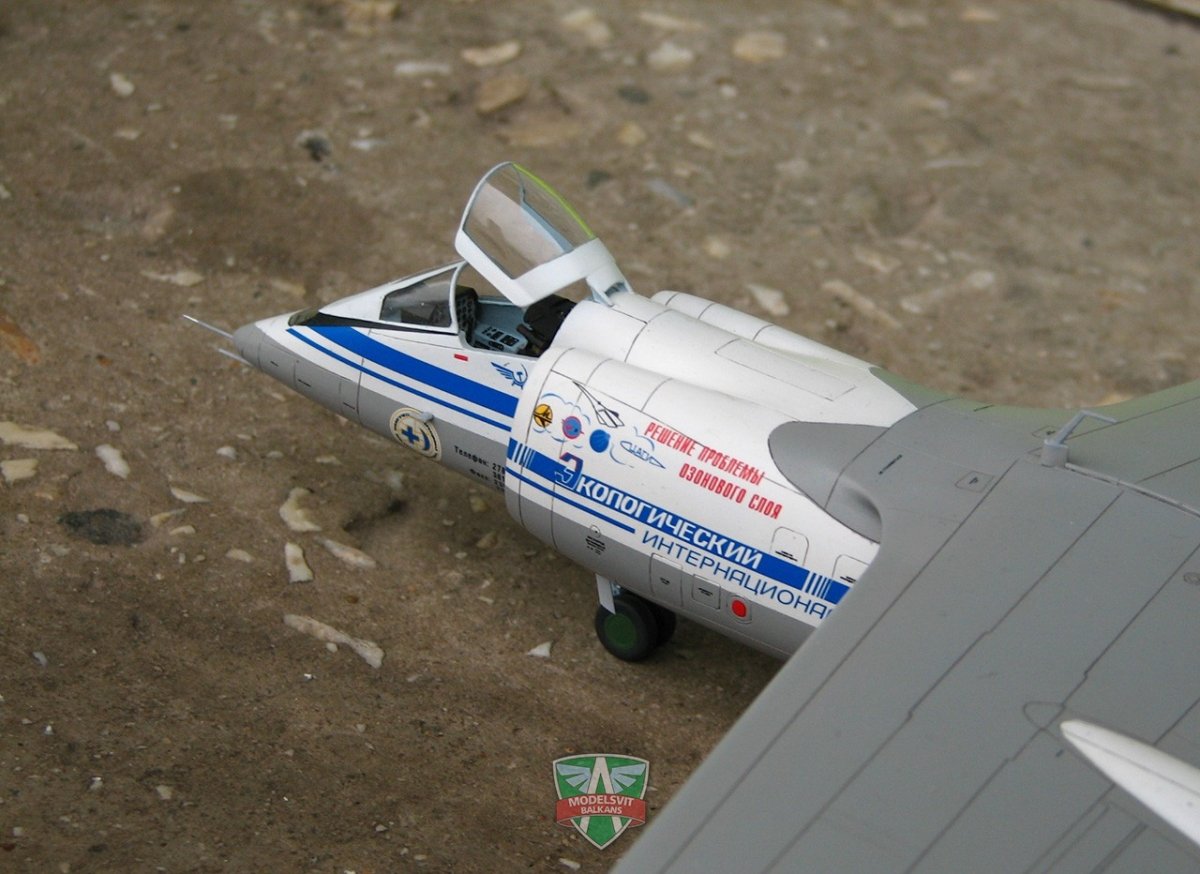 Modelsvit 72024 Myasishev M-17 &amp;quot;Stratosphera&amp;quot; 1/72 – zdjęcie 9